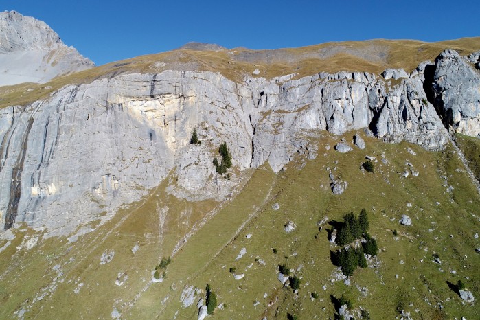 Ueschenen – Baumroute